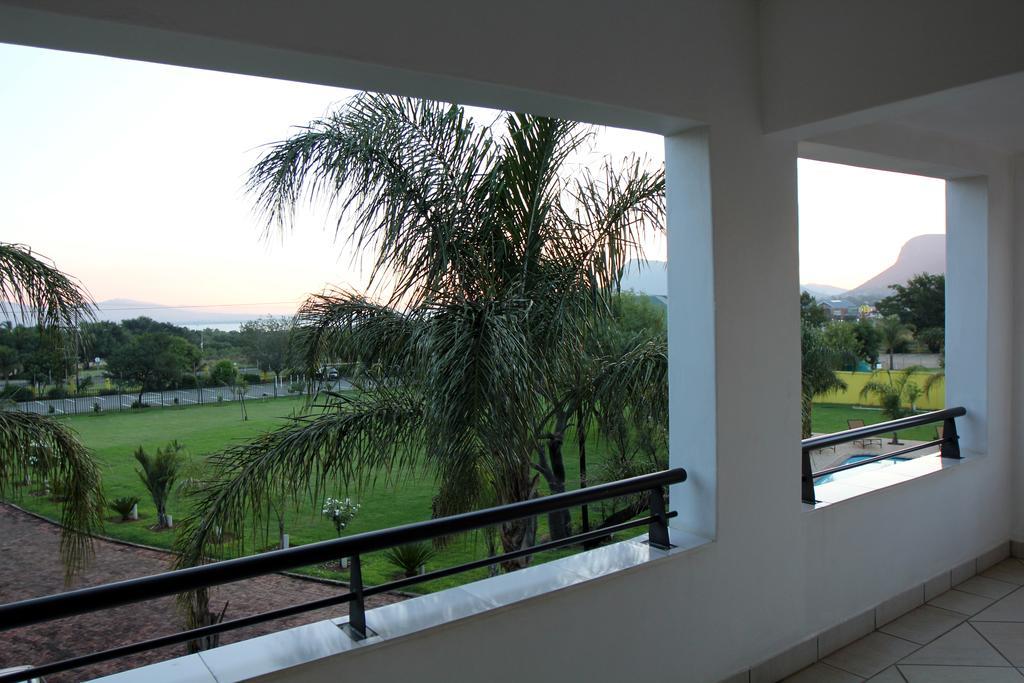 Casa Bianca Guest Lodge Hartbeespoort Bilik gambar